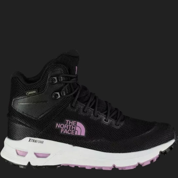 The North Face Shoes - The North Face Women’s 9.5 Safien Mid Snow Boots